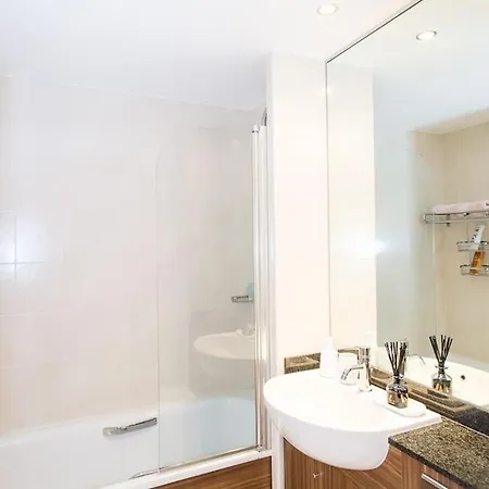 Διαμέρισμα Luxury In *