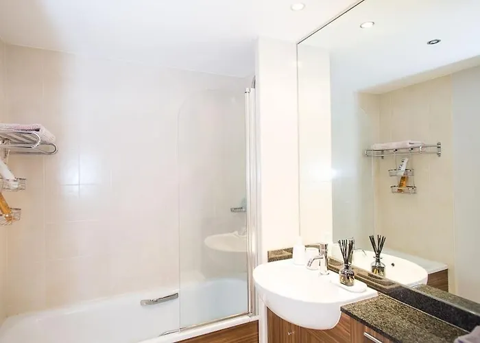 דירה Luxury In *