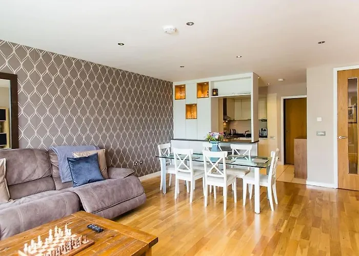 Luxury In דבלין